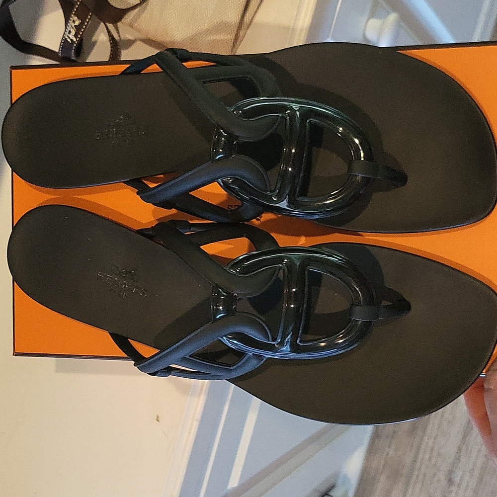 🛑 SOLD Hermes Sandals